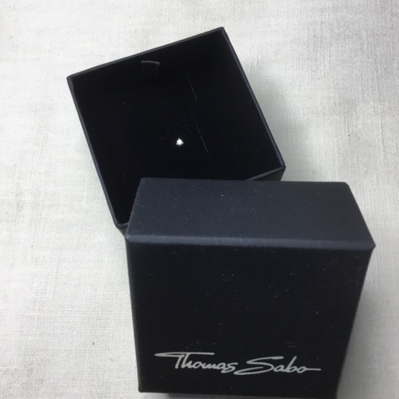 New Sterling Silver Stud - Picture 4 of 5